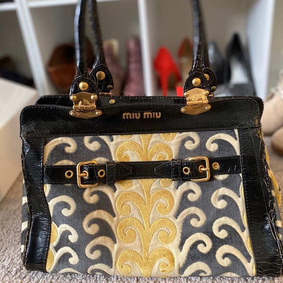 Vintage Miu Miu Velluto Twiggy Tote - Picture 2 of 10